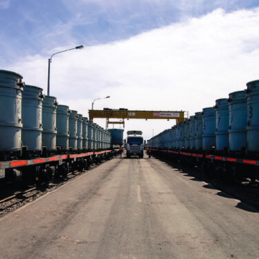 Transportation by tow tractor