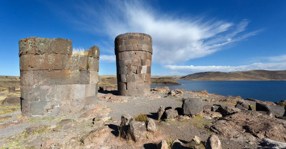 Chullpas-Sillustani